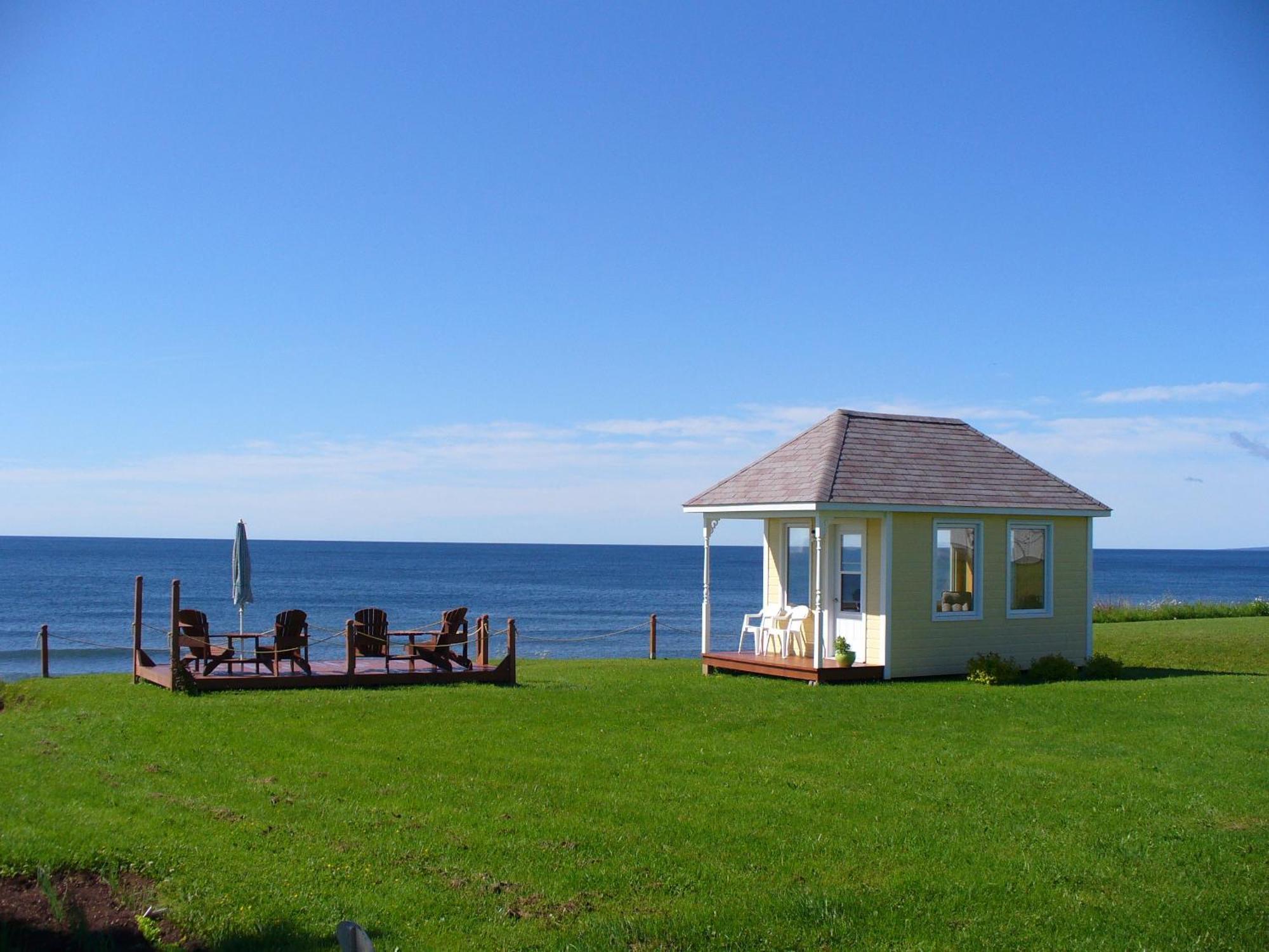 Gite Parfum De Mer Bed And Breakfast Pabos Exterior photo